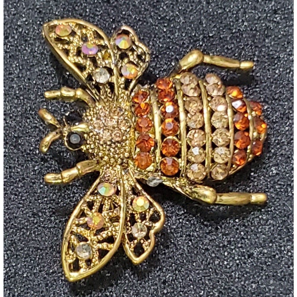 Honeybee Brooch